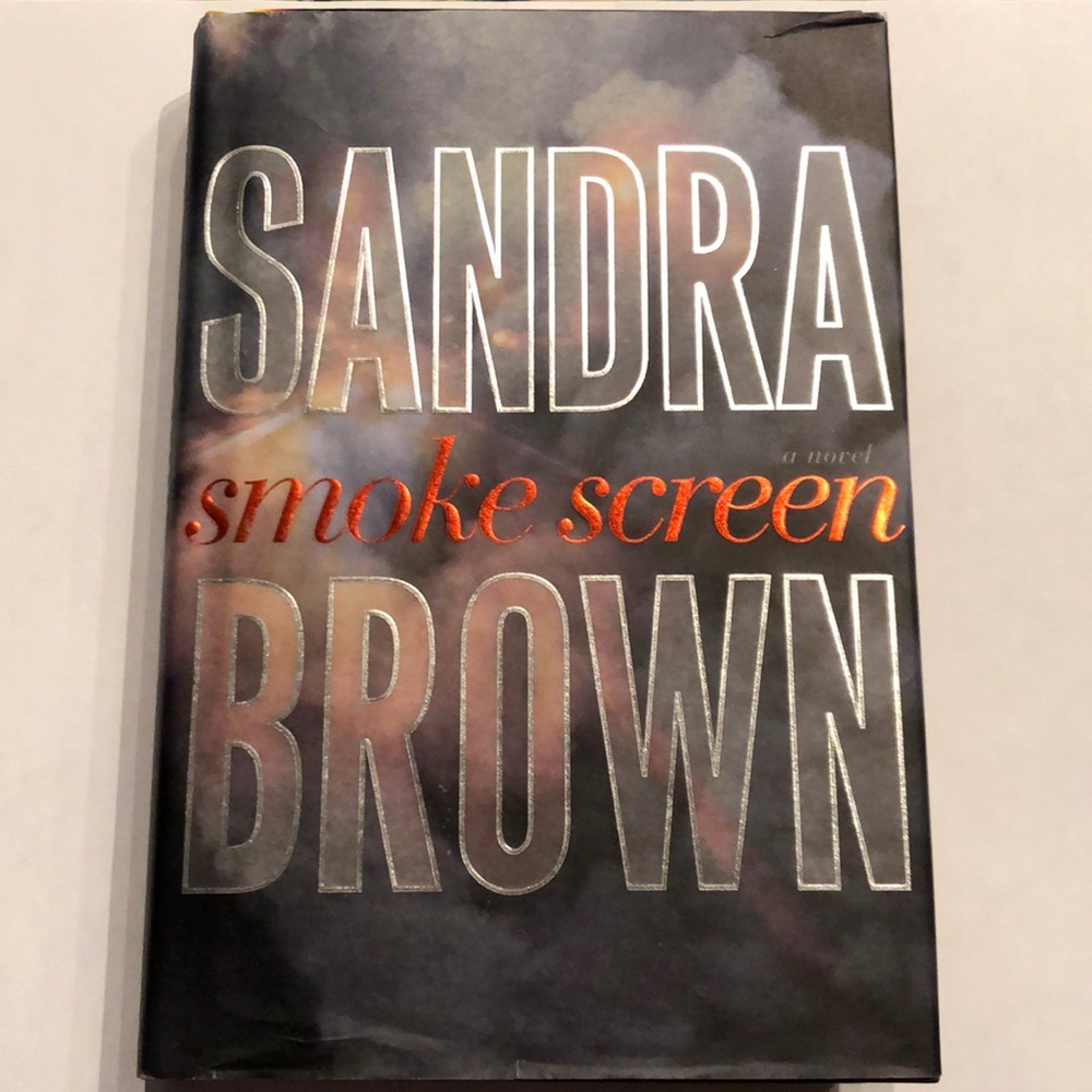 ⭐️3 for $15⭐️ Hardcover | Smoke Screen by Sandra Brown